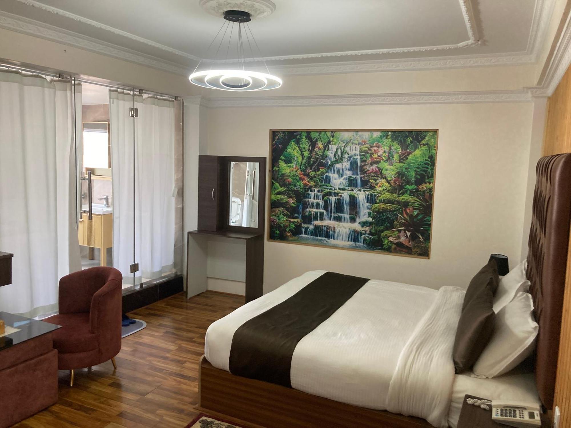 Dream Palace Resort Катманду Екстер'єр фото